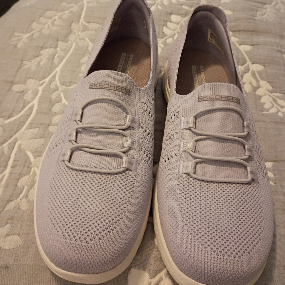 Skechers Women's Lavender Slip-On Shoes